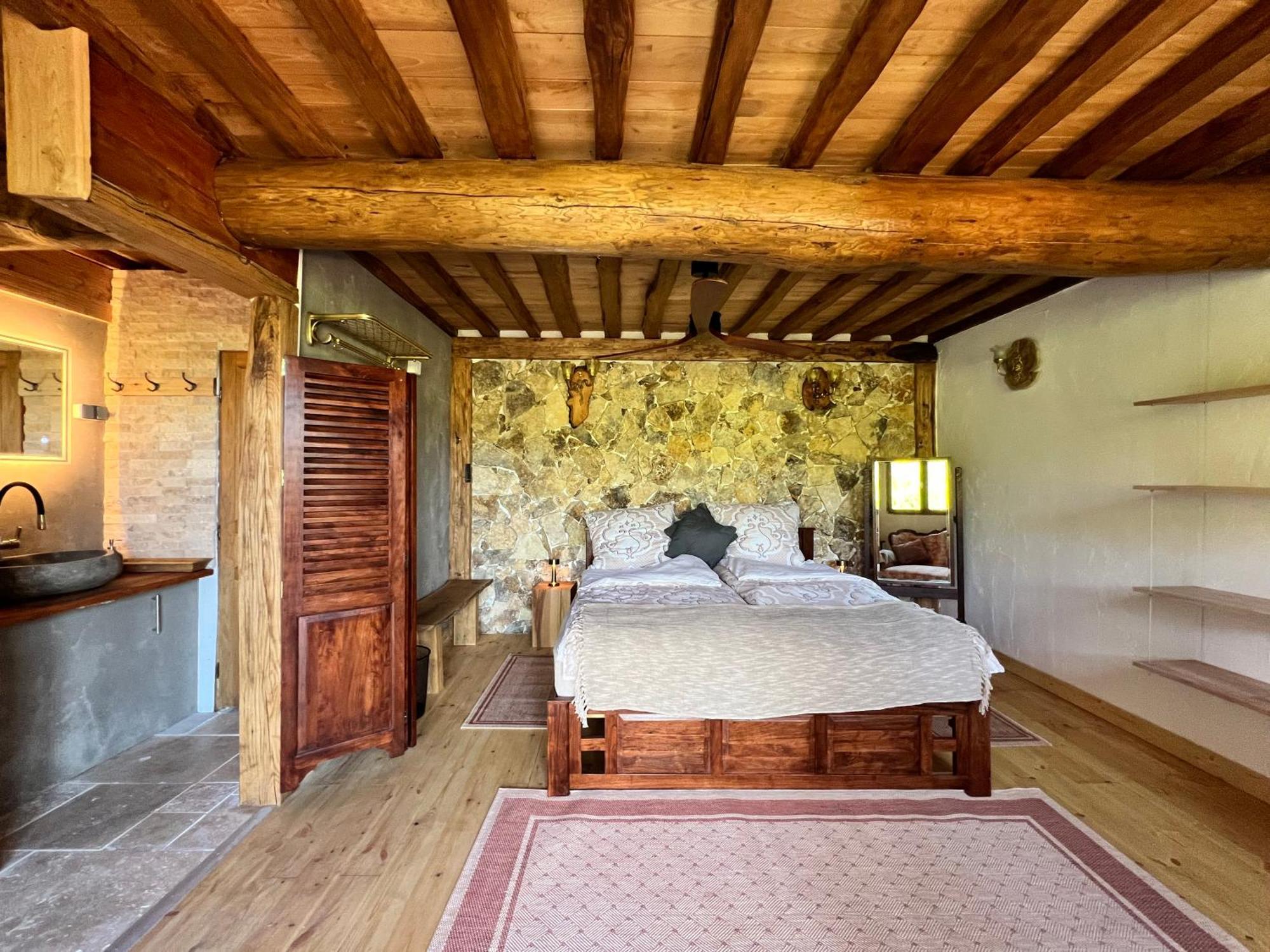 Les Magnels Bed and Breakfast Valleraugue Eksteriør billede